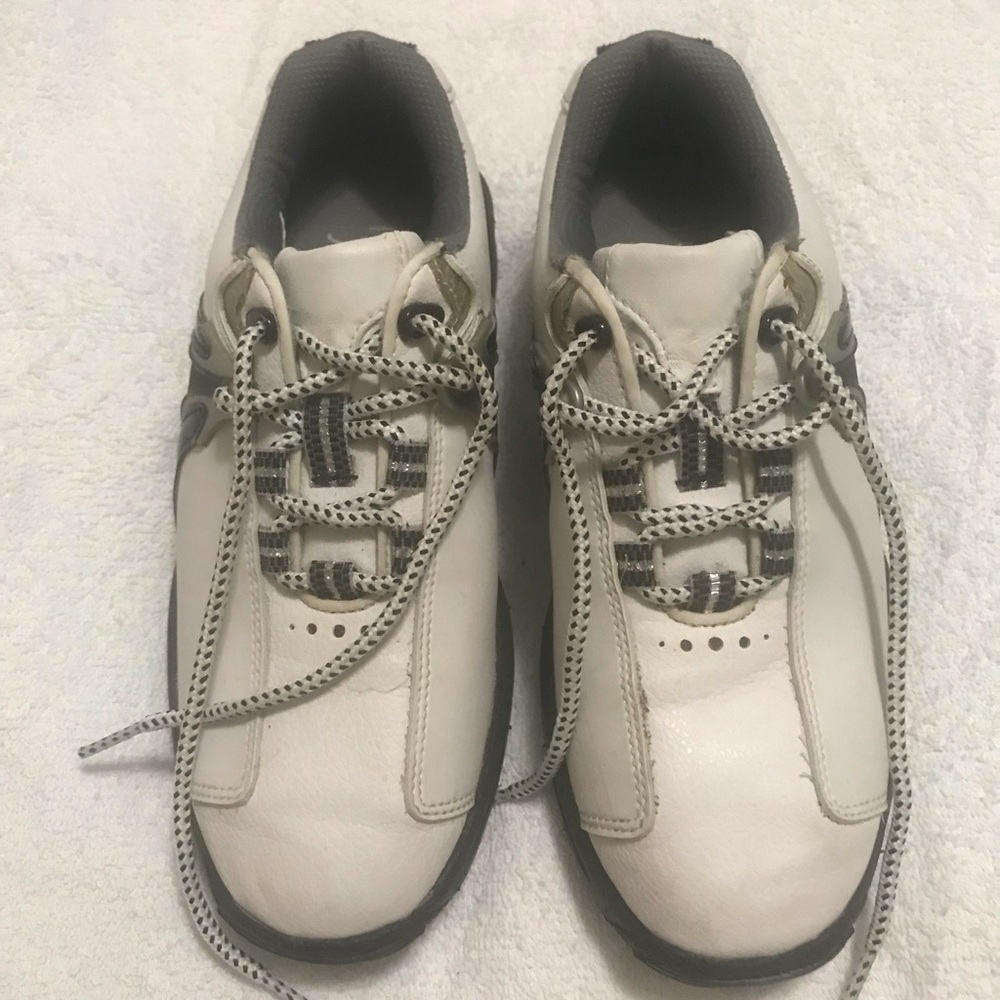 Juniors Footjoy size 3M